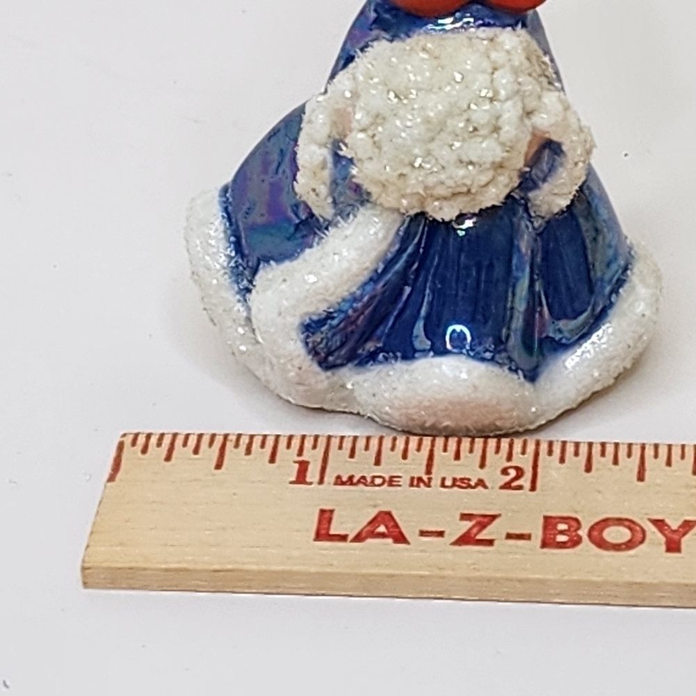 Vintage Christmas Decor Snow Girl Figurine Porcelain Glitter Iridescent - Picture 10 of 10